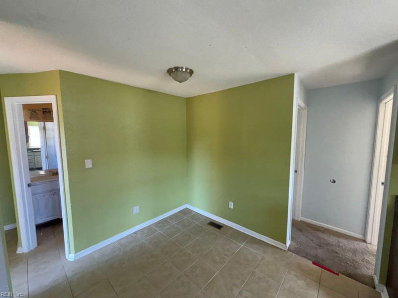 Photo 7 of 14 residential for sale in Chesapeake virginia Photo 7 of 14 residential for sale in Chesapeake virginia