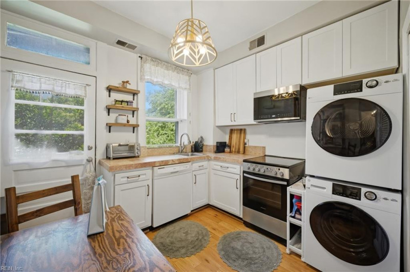 Photo 7 of 10 residential for sale in Norfolk virginia Photo 7 of 10 residential for sale in Norfolk virginia
