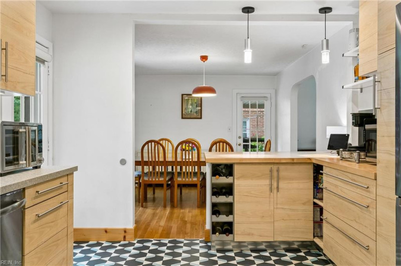 Photo 22 of 50 residential for sale in Newport News virginia