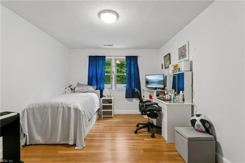 Photo 30 of 50 residential for sale in Newport News virginia