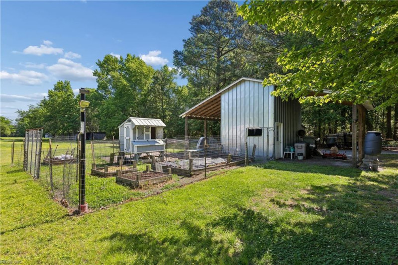 Photo 42 of 50 residential for sale in Poquoson virginia Photo 42 of 50 residential for sale in Poquoson virginia