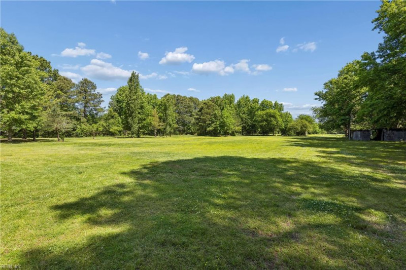 Photo 43 of 50 residential for sale in Poquoson virginia Photo 43 of 50 residential for sale in Poquoson virginia