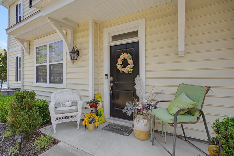 Photo 1 of 31 residential for sale in Virginia Beach virginia