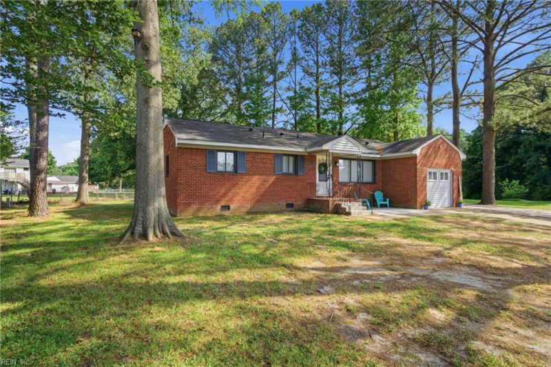 Photo 34 of 41 residential for sale in Chesapeake virginia