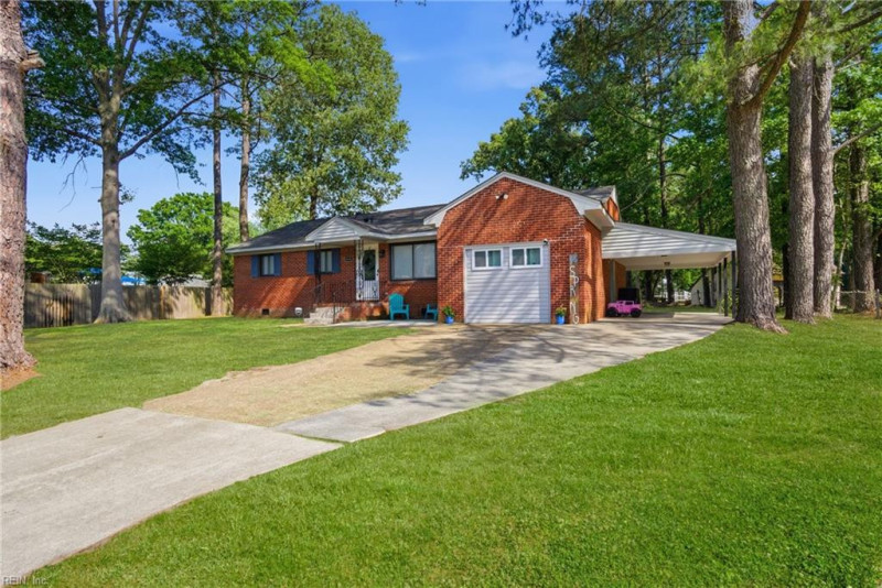 Photo 5 of 41 residential for sale in Chesapeake virginia