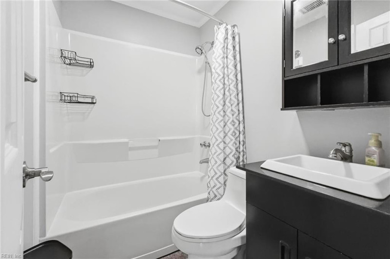 Photo 9 of 48 residential for sale in Portsmouth virginia Photo 9 of 48 residential for sale in Portsmouth virginia