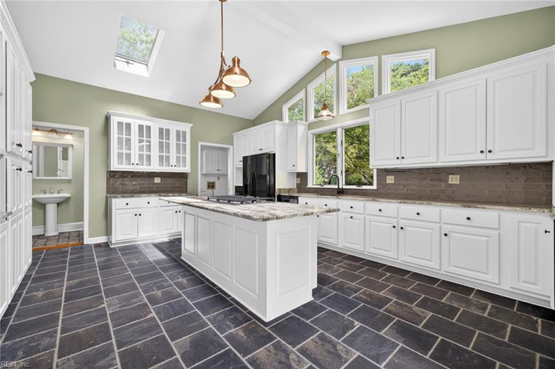 Photo 8 of 38 residential for sale in Norfolk virginia Photo 8 of 38 residential for sale in Norfolk virginia