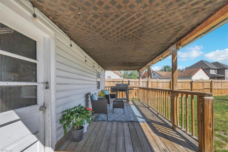 Photo 25 of 30 residential for sale in Portsmouth virginia