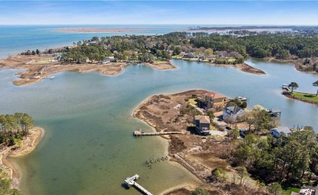 PAR E Barbara Lane, Poquoson, VA 23662 photo 5