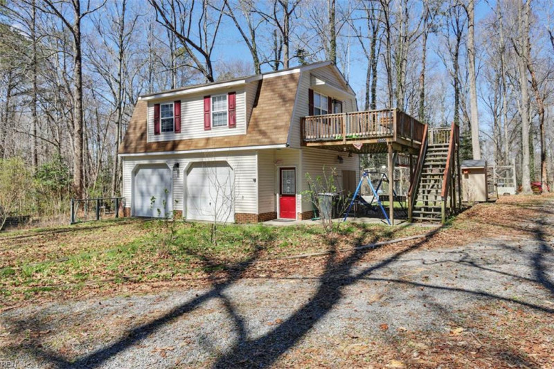 Photo 30 of 43 residential for sale in Gloucester County virginia