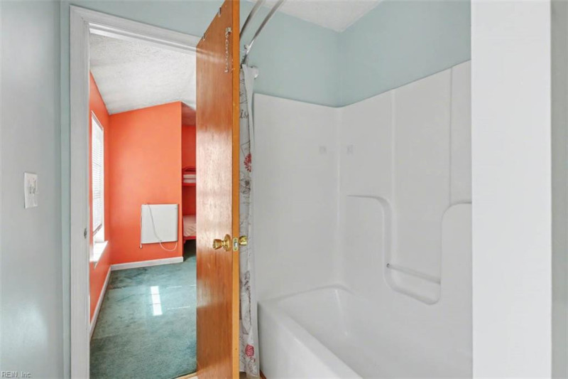Photo 39 of 43 residential for sale in Gloucester County virginia