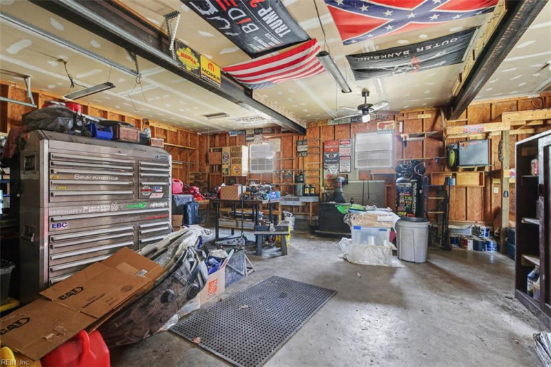 Photo 42 of 43 residential for sale in Gloucester County virginia