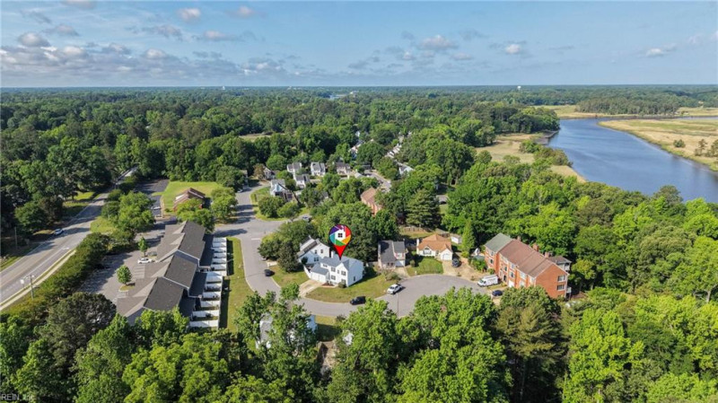 Photo 41 of 46 residential for sale in Suffolk virginia