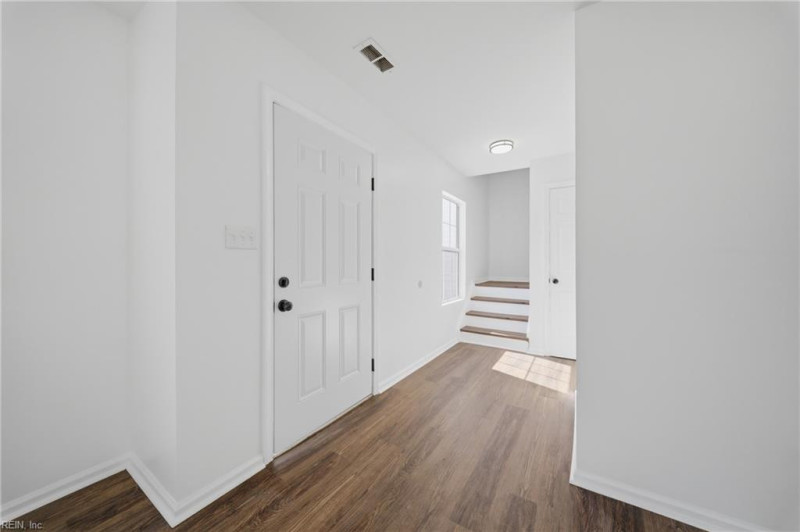 Photo 8 of 46 residential for sale in Suffolk virginia