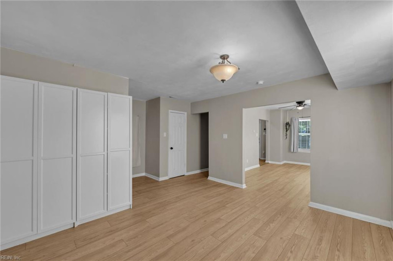 Photo 13 of 34 residential for sale in Norfolk virginia Photo 13 of 34 residential for sale in Norfolk virginia