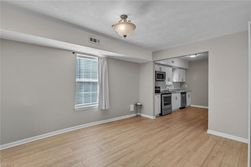 Photo 15 of 34 residential for sale in Norfolk virginia Photo 15 of 34 residential for sale in Norfolk virginia