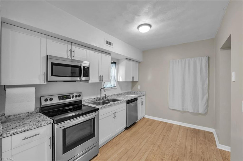 Photo 18 of 34 residential for sale in Norfolk virginia Photo 18 of 34 residential for sale in Norfolk virginia