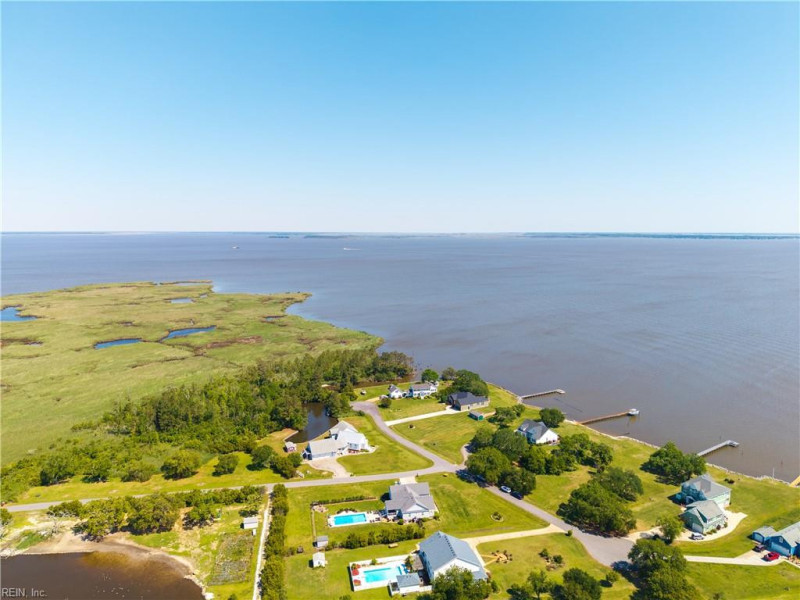 Photo 36 of 40 residential for sale in Currituck County virginia Photo 36 of 40 residential for sale in Currituck County virginia