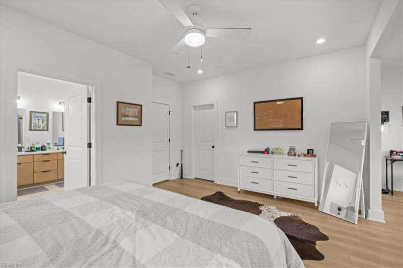 Photo 23 of 40 residential for sale in Norfolk virginia Photo 23 of 40 residential for sale in Norfolk virginia