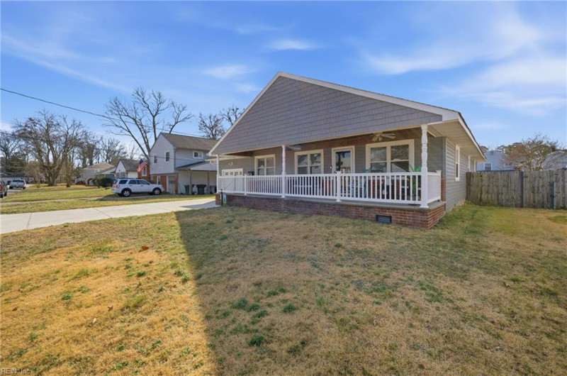 Photo 3 of 39 residential for sale in Hampton virginia Photo 3 of 39 residential for sale in Hampton virginia