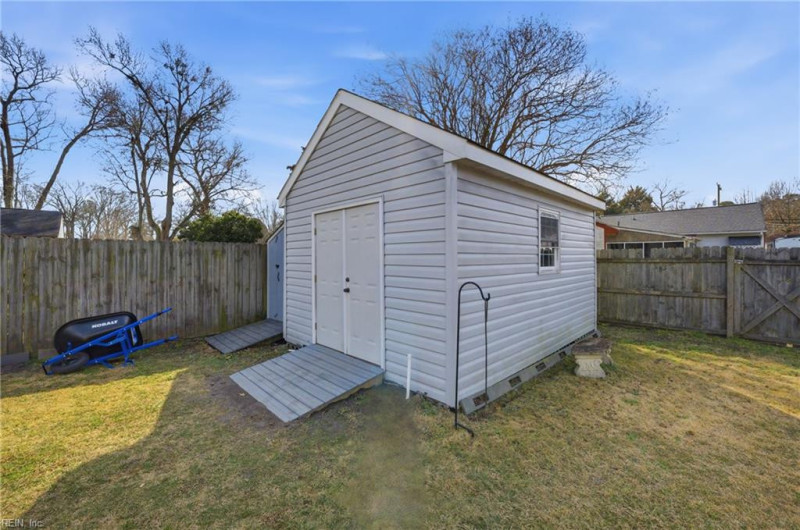 Photo 31 of 39 residential for sale in Hampton virginia Photo 31 of 39 residential for sale in Hampton virginia