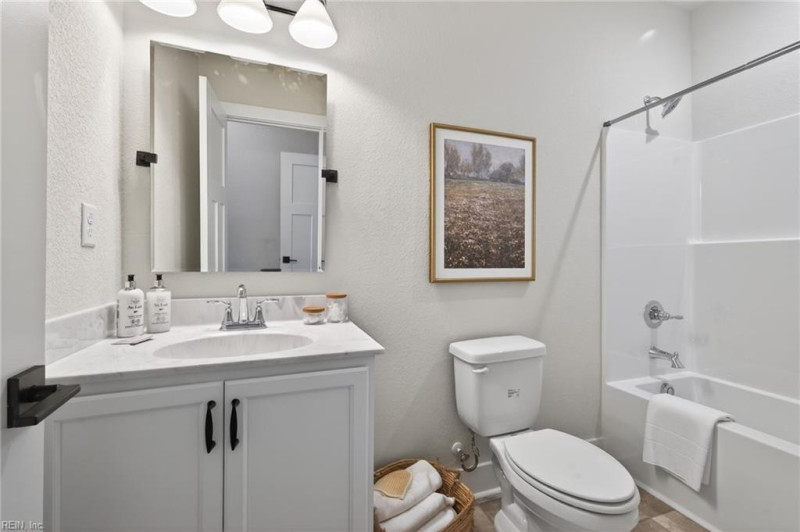 Photo 37 of 40 residential for sale in Moyock virginia