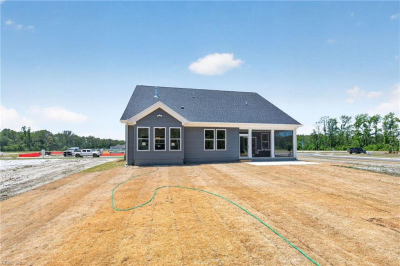 Photo 38 of 40 residential for sale in Moyock virginia