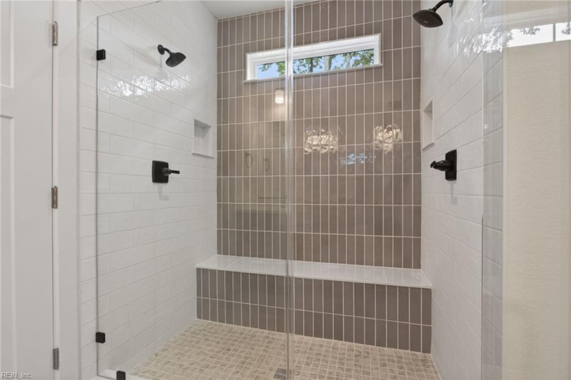 Photo 27 of 44 residential for sale in Virginia Beach virginia