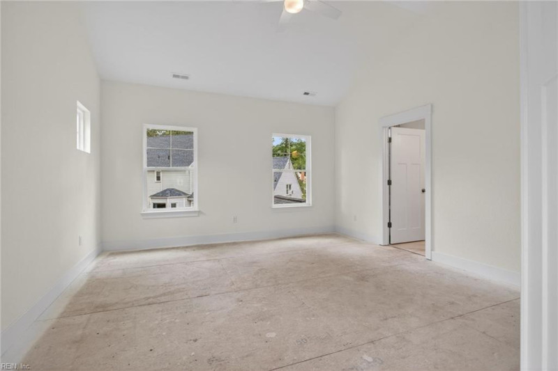 Photo 37 of 44 residential for sale in Virginia Beach virginia