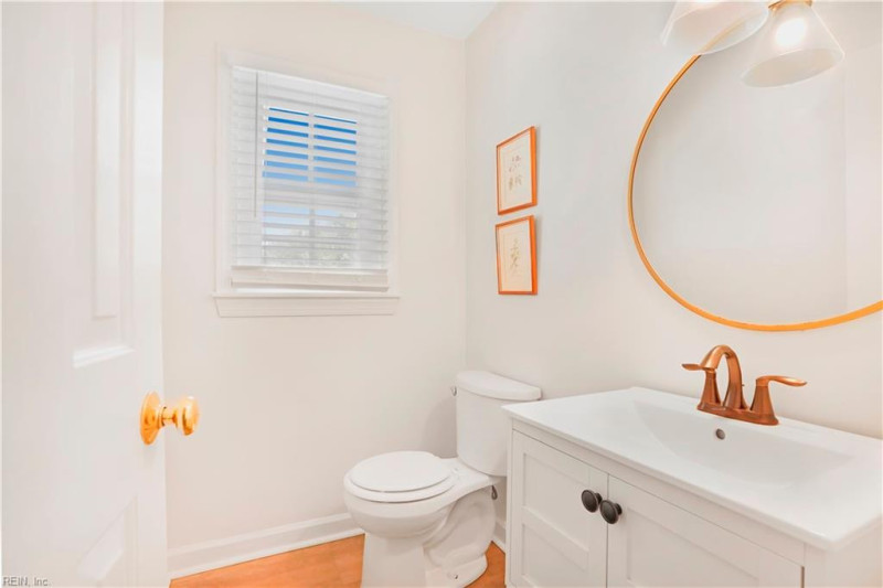 Photo 16 of 49 residential for sale in Suffolk virginia