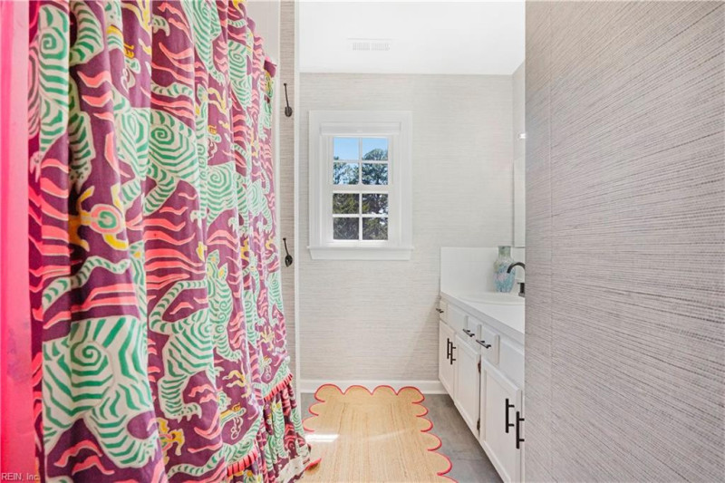 Photo 32 of 49 residential for sale in Suffolk virginia