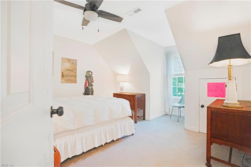 Photo 35 of 49 residential for sale in Suffolk virginia
