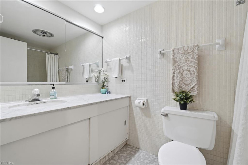 Photo 21 of 47 residential for sale in Norfolk virginia Photo 21 of 47 residential for sale in Norfolk virginia