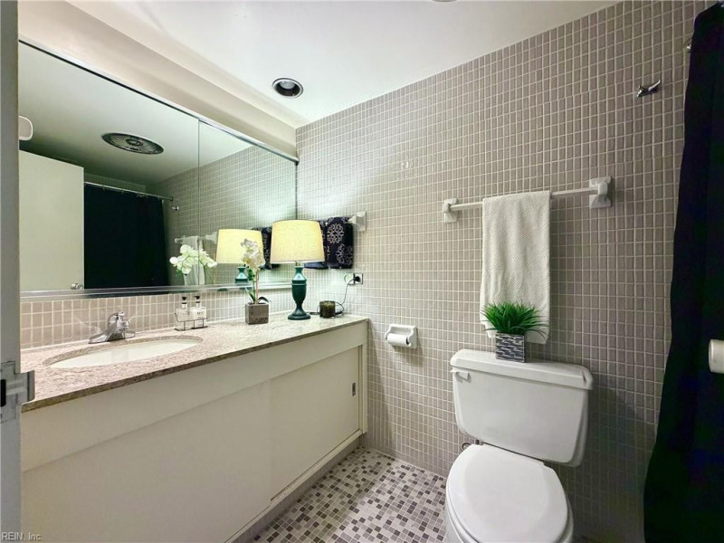 Photo 27 of 47 residential for sale in Norfolk virginia Photo 27 of 47 residential for sale in Norfolk virginia