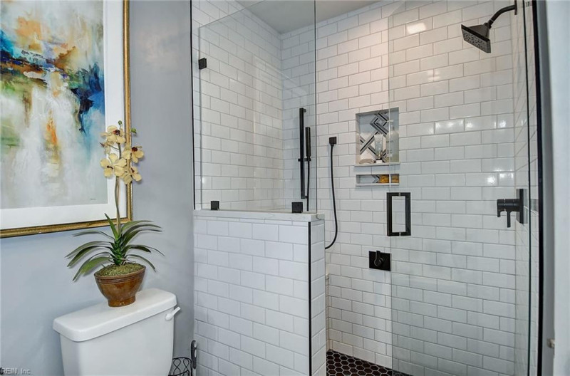 Photo 27 of 44 residential for sale in Virginia Beach virginia