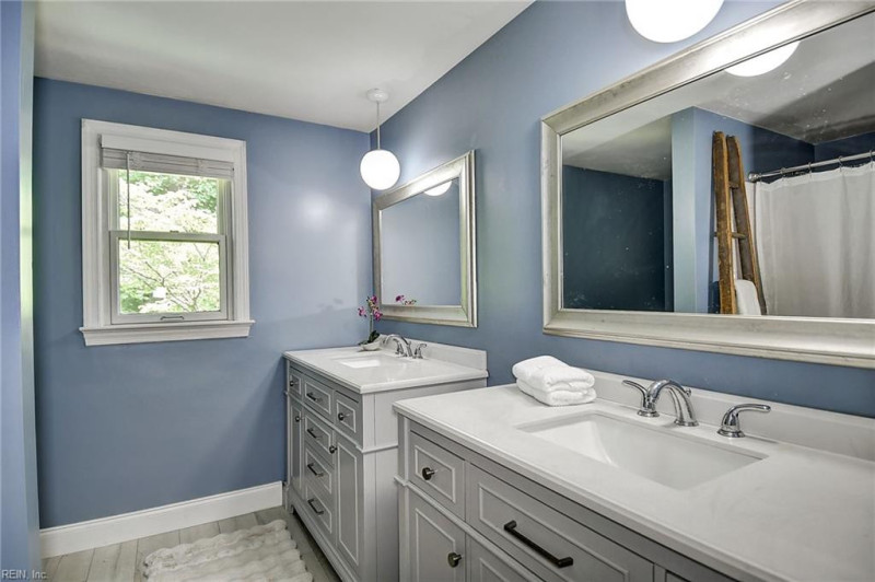 Photo 35 of 44 residential for sale in Virginia Beach virginia