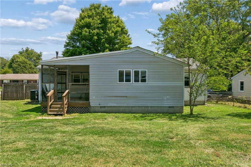 Photo 29 of 36 residential for sale in Newport News virginia