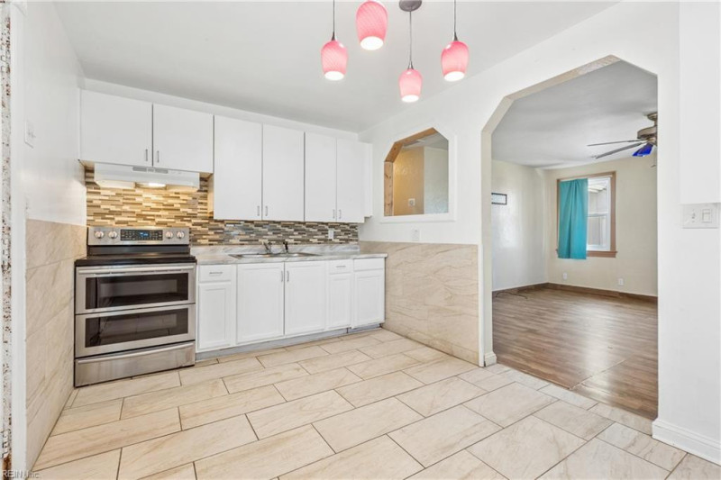 Photo 8 of 25 residential for sale in Norfolk virginia