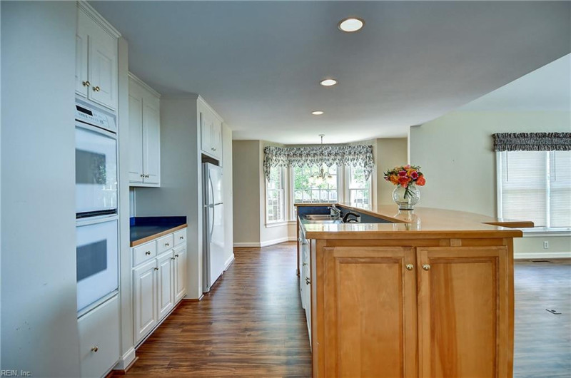 Photo 4 of 38 residential for sale in Chesapeake virginia Photo 4 of 38 residential for sale in Chesapeake virginia