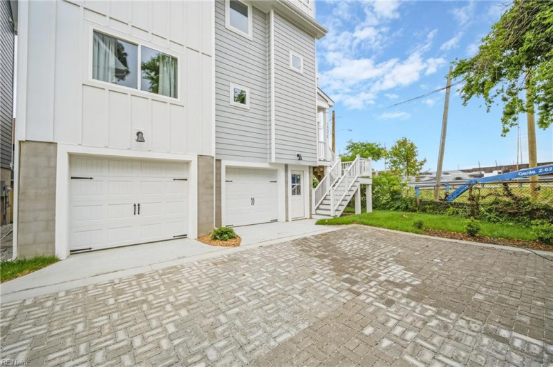 Photo 3 of 39 residential for sale in Norfolk virginia Photo 3 of 39 residential for sale in Norfolk virginia