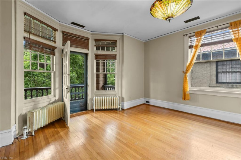 Photo 23 of 42 residential for sale in Norfolk virginia
