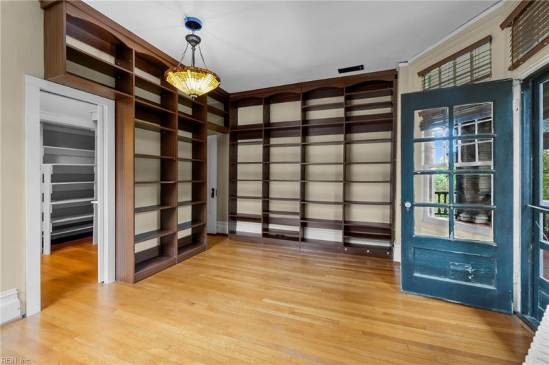 Photo 26 of 42 residential for sale in Norfolk virginia