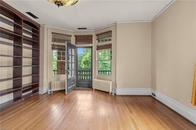 Photo 27 of 42 residential for sale in Norfolk virginia