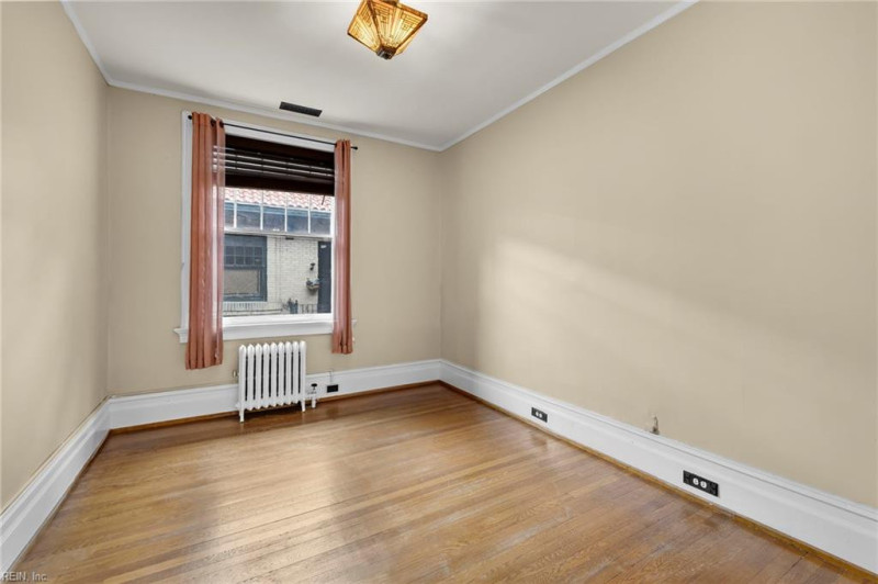 Photo 35 of 42 residential for sale in Norfolk virginia