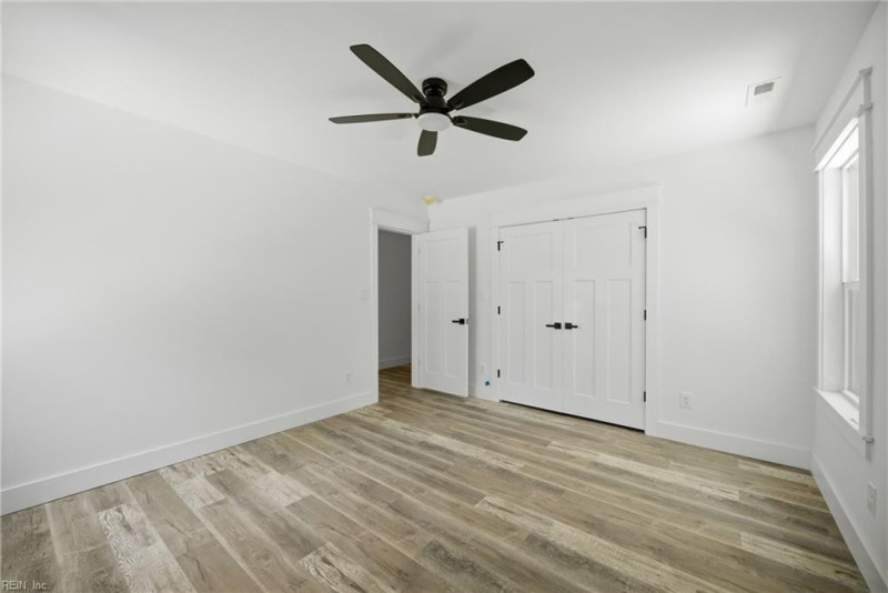 Photo 29 of 50 residential for sale in Chesapeake virginia