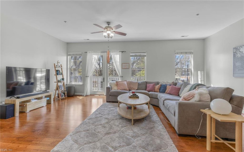 Photo 7 of 50 residential for sale in Norfolk virginia