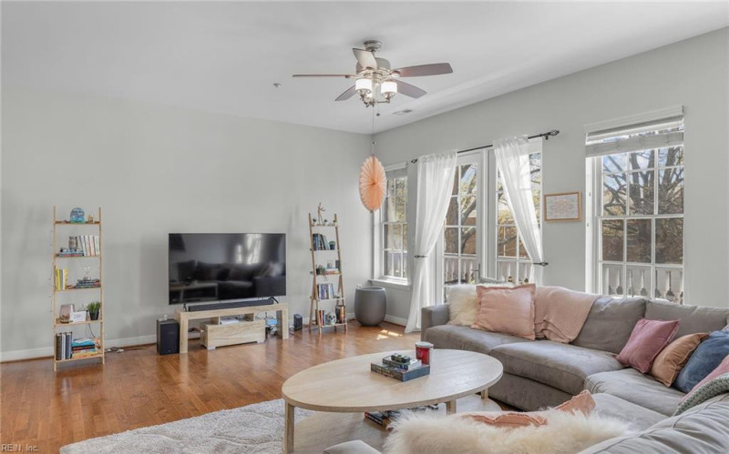 Photo 8 of 50 residential for sale in Norfolk virginia