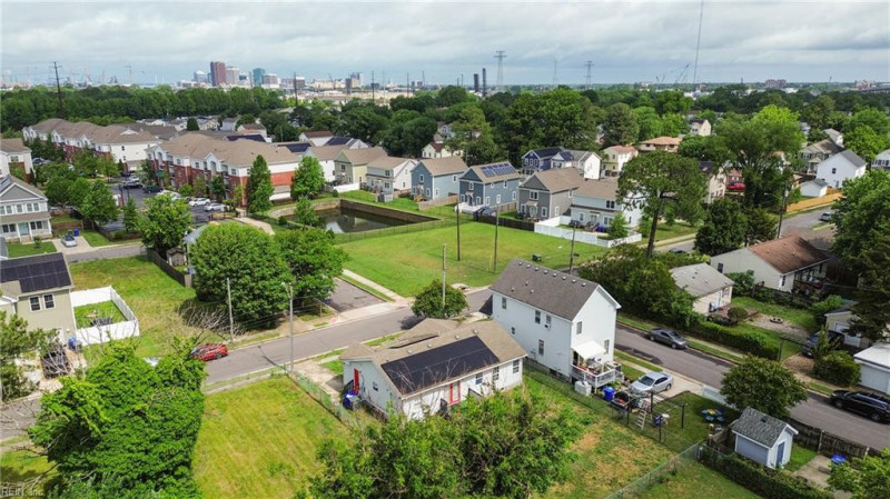 Photo 31 of 34 residential for sale in Norfolk virginia Photo 31 of 34 residential for sale in Norfolk virginia