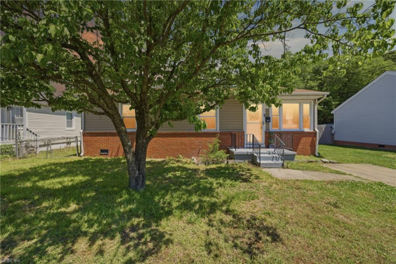 Photo 30 of 47 residential for sale in Norfolk virginia Photo 30 of 47 residential for sale in Norfolk virginia