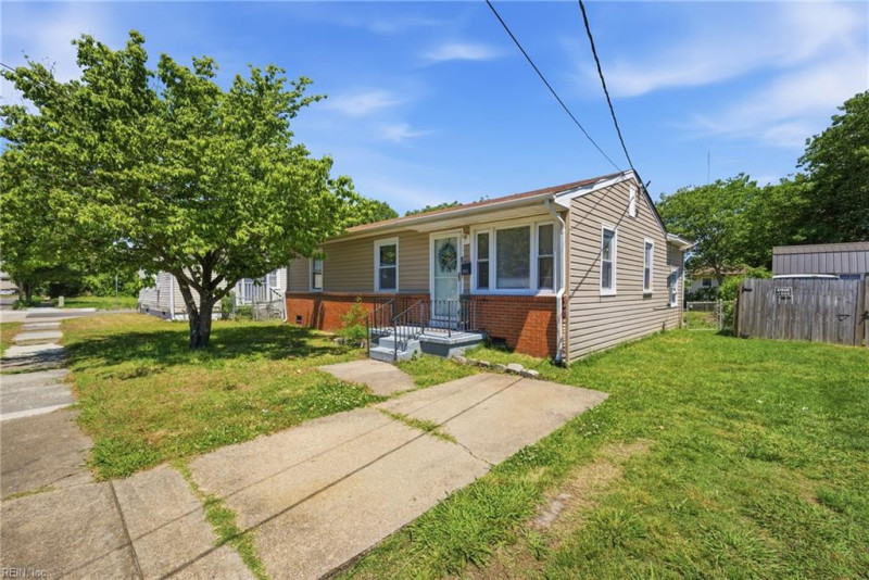 Photo 35 of 47 residential for sale in Norfolk virginia Photo 35 of 47 residential for sale in Norfolk virginia